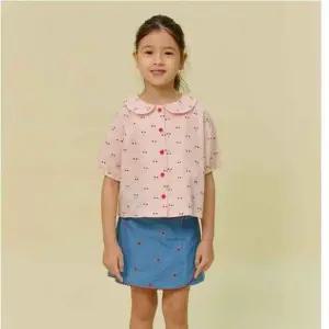 [갤러리아] 26년S/S 매직에디션오그오그  도트앤체리블러우스(OG62-BL001/PK)