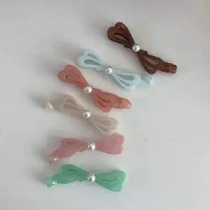 [골드스마일]바나나 헤어클립 헤어집게 올림머리 반묶음 아크릴 리본 진주 장식