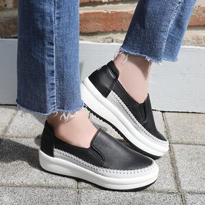 펌핑 스티치 통굽 슬립온 2컬러 4.5cm굽