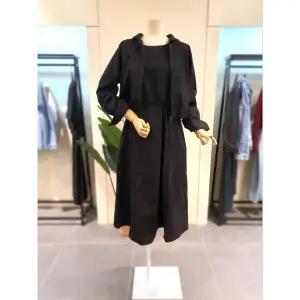 [대구백화점] [미스칸트]모앤 후드 집업 원피스 세트 블랙(KNSTP908BK)