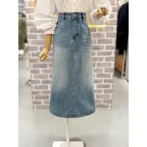 [레코브](타임스퀘어점패션관)자수포켓 데님스커트(LC31F3DS504X)