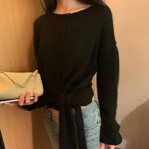 [메이비베이비] [Dearest] Aneby Cardigan (블랙)