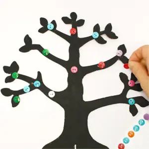 단추 꾸미기 색칠 입체 나무만들기 창의력발달 DIY 5인 재밌는 시니어미술 학생