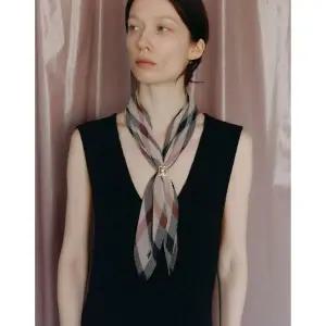 [NS홈쇼핑]DCSC6E310W2 닥스 체크 플리츠 스카프&링 세트[35709257]