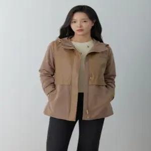 지센 애플아울렛/한달만 [26SS] 페이크 레더 패치 후드 중기장 사파리  LCCAQ222