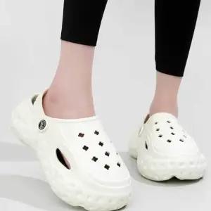 샌들슬리퍼 쿠션슬리퍼 여성바닷가샌들 여자샌들 WFG2BG4