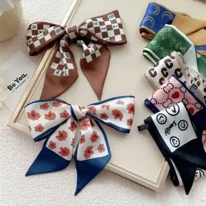 스프링 실크 방도 미니 목스카프 봄 스카프 실크 목 봄 방도 나염 미니