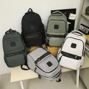 데일리 N로고 백팩 대학생 커플 겨울