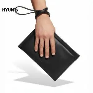 MUST IT_ERMENEGILDO ZEGNA 25FW 세컨드스킨 파우치 LHOTO E2039Z AMO)