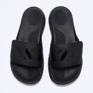 아디다스 알파리스폰스 1.0 슬라이드 블랙 JP5434 316501
