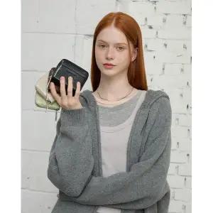 갤러리아 (24 F/W)  CRACK ZIPPER WALLET AQ7AW802