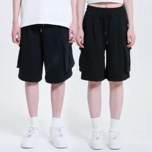 /앤어바웃 원턱 와이드 버뮤다 카고 숏 팬츠 반바지