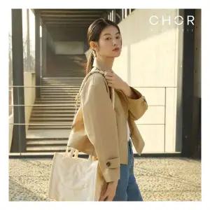 숏 트렌치 재킷 629983