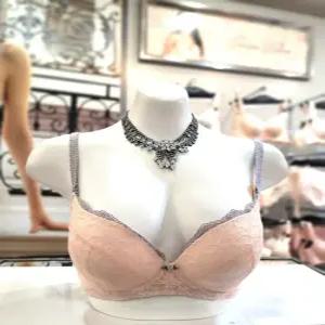 [에블린] 에블린  페탈레 브라 EBBRF4T65M