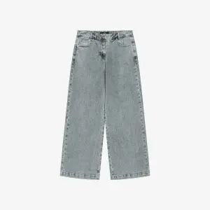 [롯데백화점]씨 와이드핏 그레이워싱 데님 팬츠 SLPKK2201