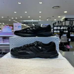 [슈마커] 아디다스 스피리테인 EL 운동화 KH7977