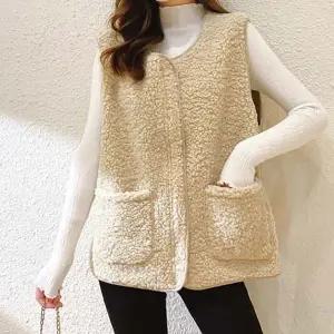 라운드넥 YE15ZQ33 양털 베스트 포켓 베이직 간절기 여성