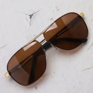 운 남성 초경량 편광 선글라스