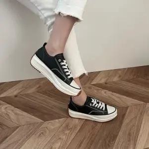 국내제작 배색 스티치 포인트 통굽 플랫폼 레이스업 데일리 캐주얼 스니커즈 6SS