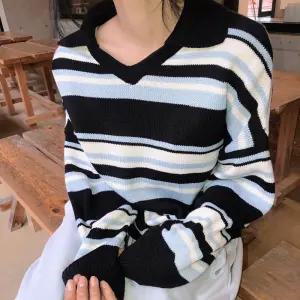 [모코블링] 이프 스트라이프 카라니트 #단가라니트 #카라니트 #오버핏니트 #긴팔니트 #봄옷