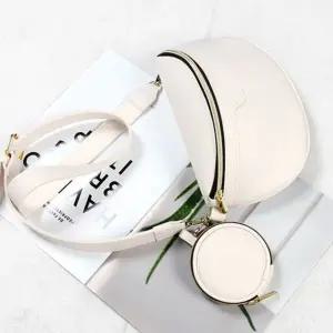 스몰사이즈 동전지갑 포함 귀여운 미니 크로스백 WtQ4+9Buu