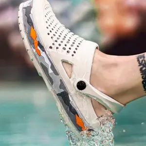 남성 비치 슬리퍼 데일리 펀칭 통굽 남성 여름 슬리퍼 실내 논슬립 가벼운 미끄럼 통기성 캐주얼 물놀이