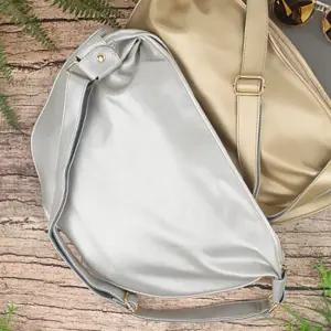 인기 반달 메신저백 고급 여자 캐주얼 쇼퍼백 실버 여성데일리백