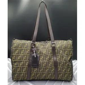 펜디 로고 빅백 빈티지 여행가방 중고 정품 명품 가방 은피아노