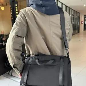 남자 크로스백 가방 직장인 대학생 캐주얼