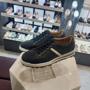 [엘칸토(하프클럽)] HC10 케주얼밴딩스닉커즈네이비 LCMS70U51359_P418416517