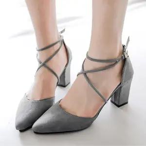 여성힐 여성 스웨이드 스틸레토 발목 스트랩 세무 펌프스힐