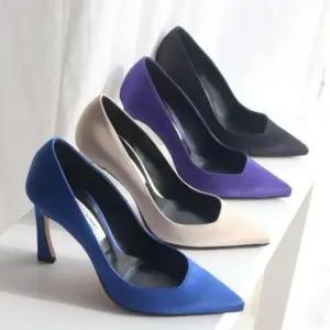 통굽힐 슬림 각선미 스테레토 하이힐 킬힐