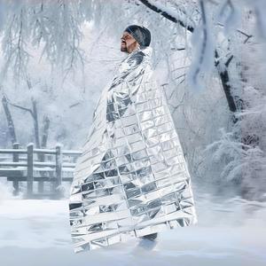 비상용 마일라 보온 담요, 우주 담요 생존 키트 캠핑 담요, 야외, 하이킹, 생존, 버그 아웃 백, 마라톤 또는 응급 처치에 적합합니다