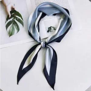 봄 여름 간절기 미니스카프 실크 부드러운 고급스런 스카프 작은 봄 봄머플러 가을 미니 여성 50대