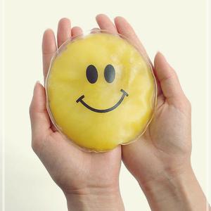 [2개구성] 학교 교실 학원 이모티콘 용품 반영구 똑딱이 손난로 핫팩 겨울 어린이 휴대용 원터치 NWCB85F2