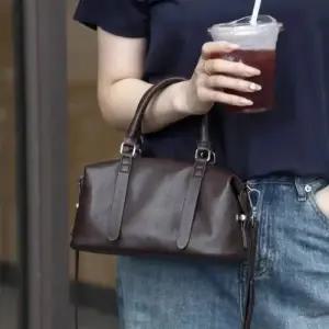 특가 [달라보여] 사하랑 소가죽 숄더백 a04185