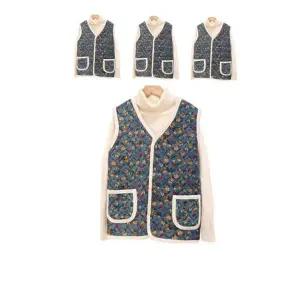 귀여운 꽃무늬의 퀼팅 디자인의 방한 여성 조끼 X 4벌