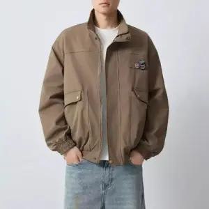 샤오원샵 남친 캐주얼 봄 장식 코트 바람막이 차이나 키작남 자켓 점퍼 와펜 꾹1