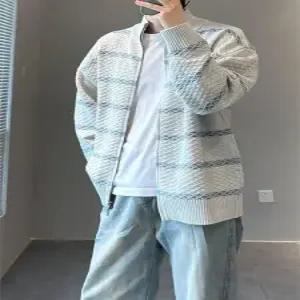 픽호샵 남친 회색 니트 가디건 카디건차이나 키작남 스트라이프 체크 브이넥 꾹3