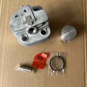 라이너는 MARUYAMA AE420 CE420 BC422 MBS420 실린더 피스톤 키트와 호환됩니다.