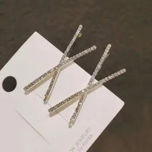 엑스자 기본 베이직 심플 아이돌 큐빅 골드 실버 무대 헤어