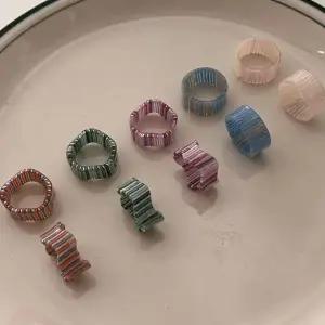 아크릴 컬러 웨이브 반지 데일리 우정 오픈링 줄무늬 스트라이프