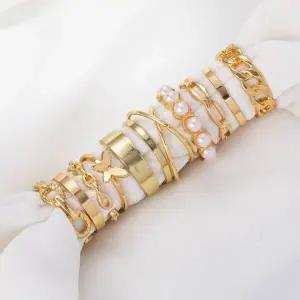 레이어드 오픈형 큐빅 나비 디자인 여성 우정 가락지 반지