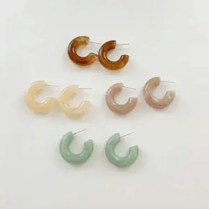 두꺼운 원형 귀걸이 여성 메탈링 악세사리 볼드 스타일 큐트