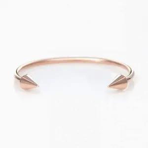 여성용 팔찌 여자 손목 장식 액세서리 여성 손목밴드 세련된 여자