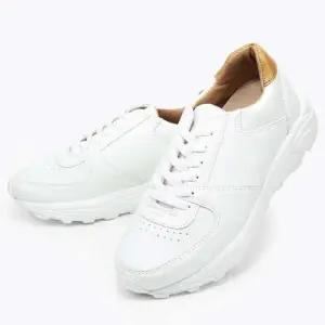 7cm 키높이 운동화 스니커즈 발편한신발 쿠션인솔 WFG952I