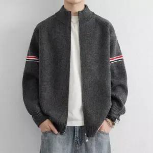 남사친 가을 겨울 아이템 스트라이프 가디건 카디건 브이넥 스웨터 트렌드 컬러 트렌디 올드머니 차이나넥