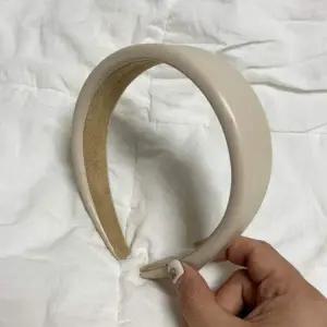 베이지 합성 가죽 와이드 헤어밴드 두꺼운 머리띠 여성용 기본