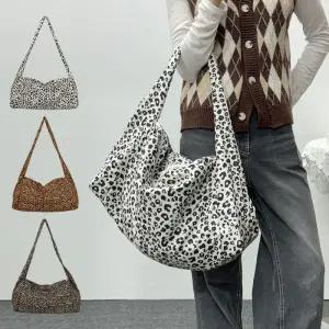 트렌디크로스백 멋진가방 강렬한패션 패션가방 LDG 예쁜가방 캐주얼크로스백 독특한가