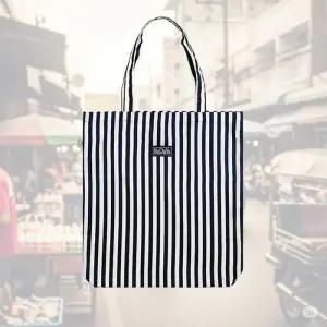 나라야 (스트라이프) 쇼핑가방 태국 변신